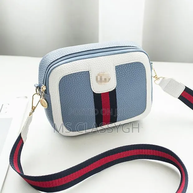 Spring and Summer Simple Women's Bag Shoulder Messenger · Photo 1