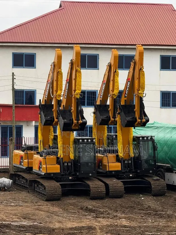 Lovol Fr220d Excavator · Photo 1