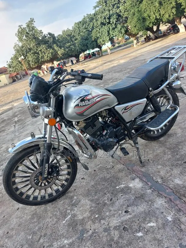 Haojin HJ125-99 2024 Silver · Photo 1