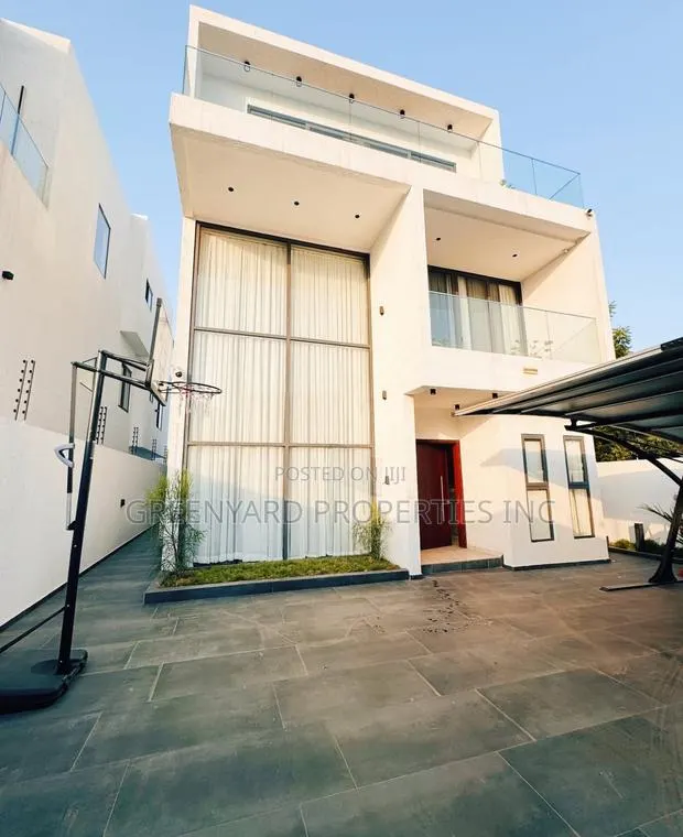 5bdrm Mansion in East Legon Hills for sale · Photo 1