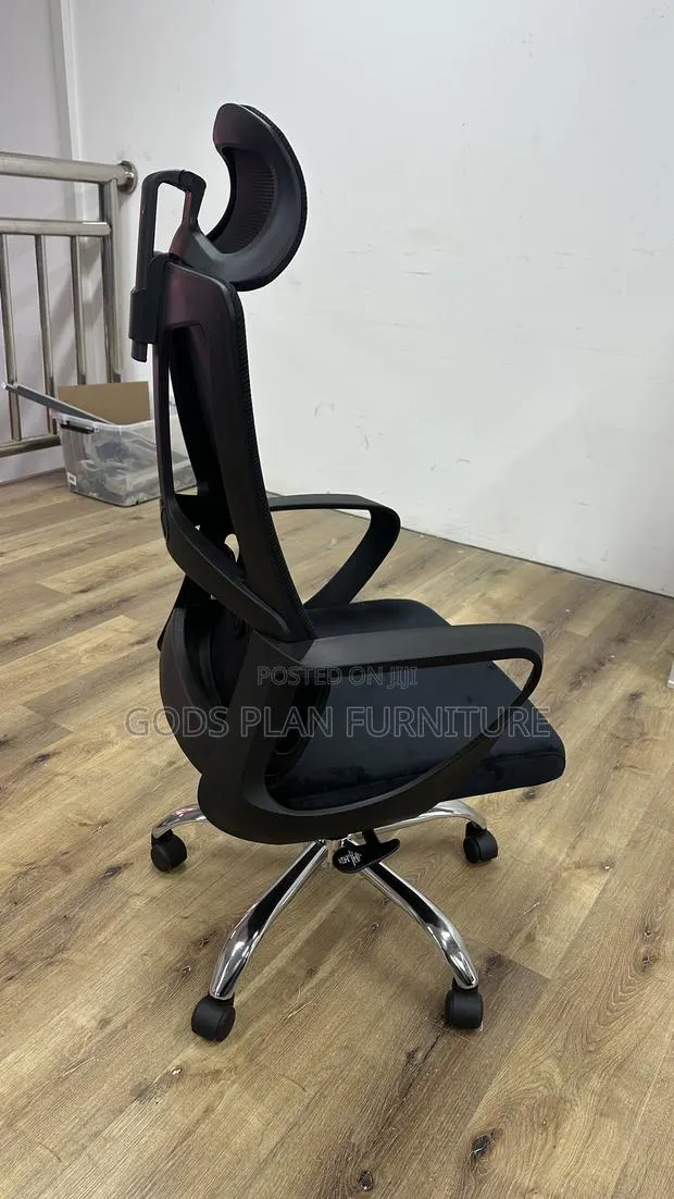 High Back Office Chair · Photo 1