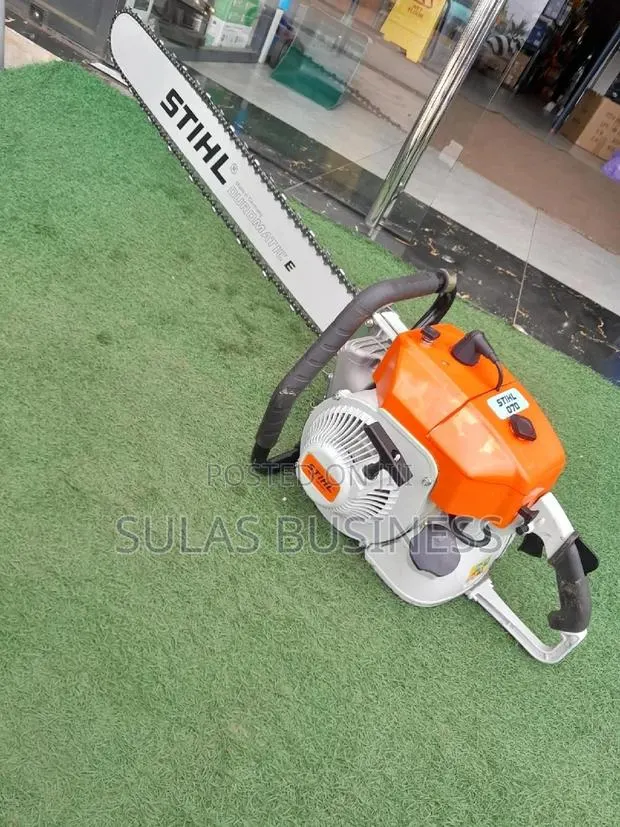 The Stihl Chain Saw · Photo 1