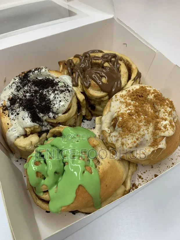 Cinnamon Rolls · Photo 1