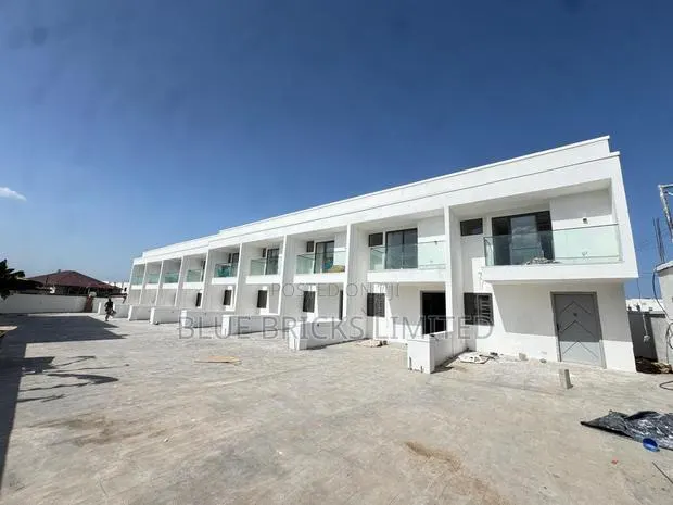 2bdrm House in School Junction for sale · Photo 1