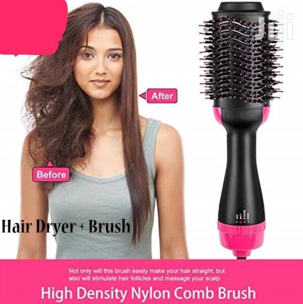 Hair Dryer With Straightener · Photo 1