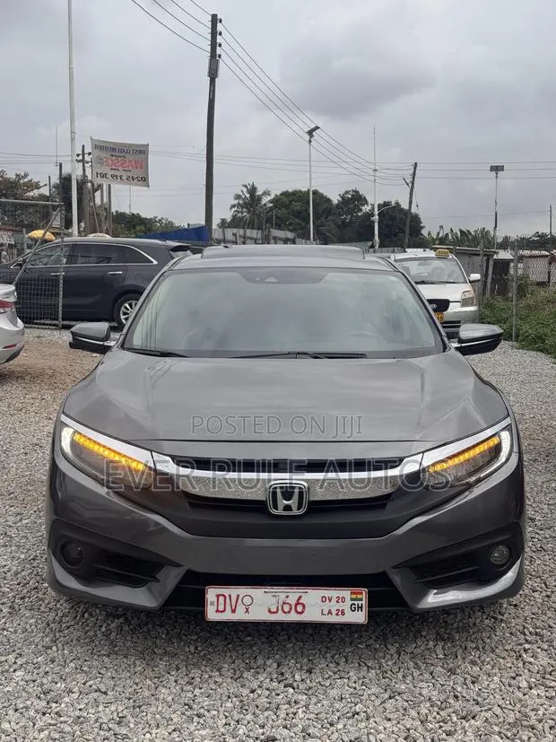 Honda Civic Touring 4dr Sedan (1.5L 4cyl) 2017 Gray