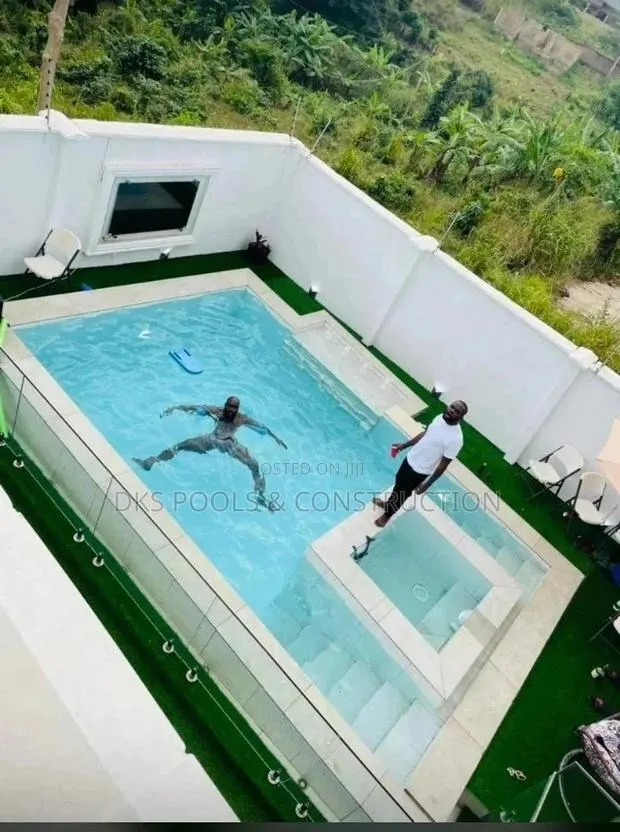 Swimming Pool Contractor · Photo 1
