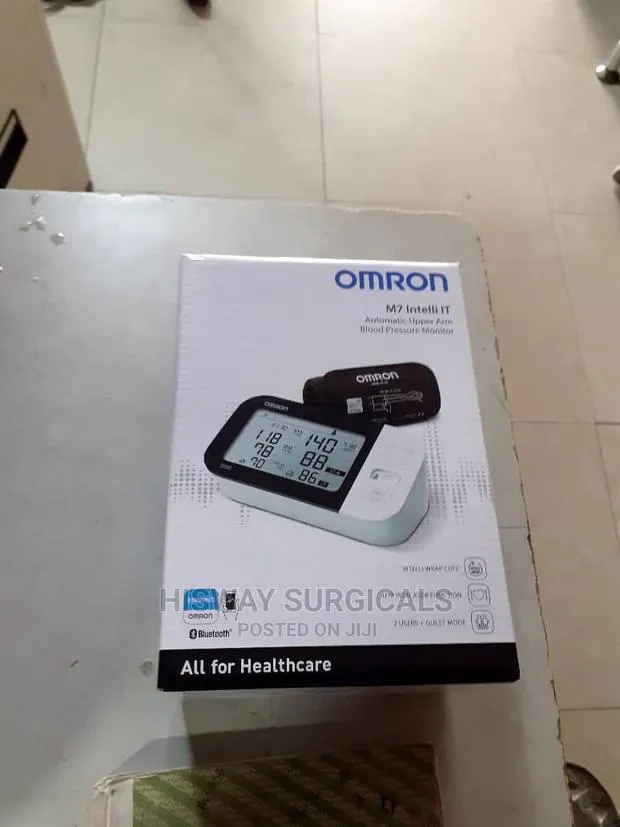 M7 Omron Bp Monitor · Photo 1
