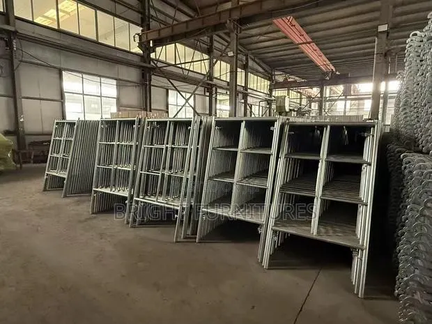 Galvanised Scaffold · Photo 4