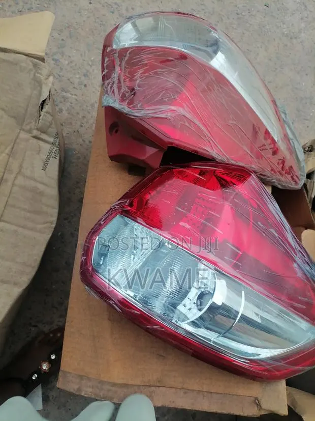 Taillight for Suzuki Ertiga 2012-2015 · Photo 1