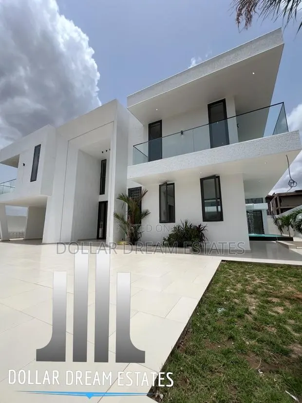 5bdrm House in Oyarifa for sale · Photo 1