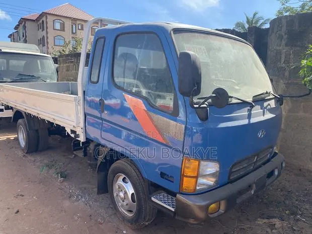 Hyundai Mighty II · Photo 1