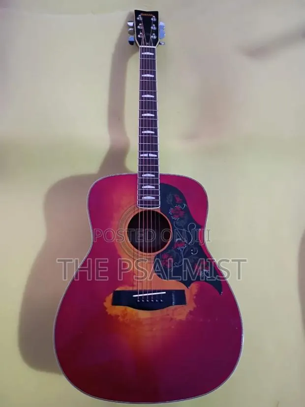 Yamaha Fg 351sb Acoustic Guitar (Professional Brand) · Photo 1