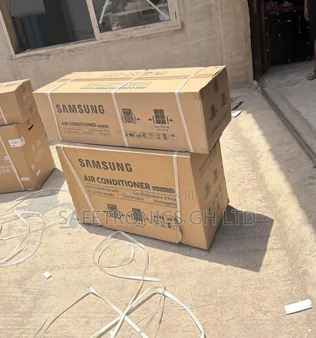 Neatly Boxed Samsung 2.5hp R410-Split Ac · Photo 1