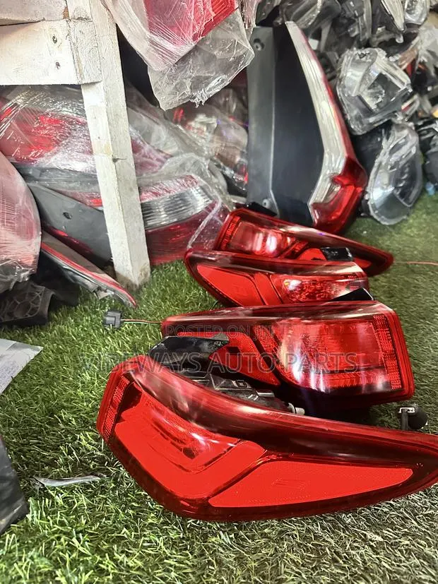Hyundai Kona 2015-2022 Taillight Original Used · Photo 1