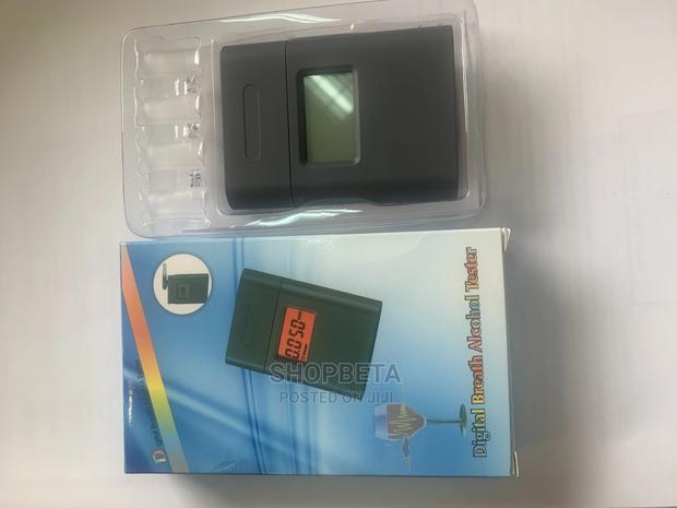 Digital Breath Alcohol Tester · Photo 2