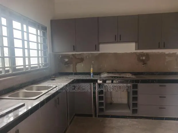 3bdrm Apartment in New Line, Tseaddo for rent · Photo 1