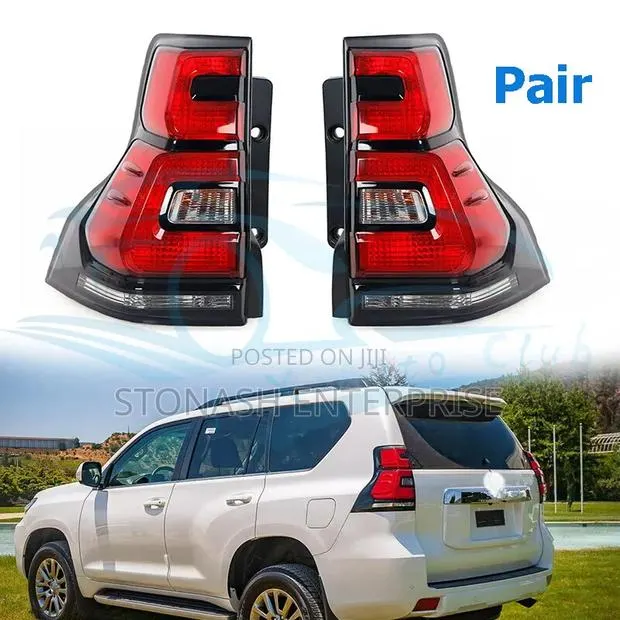 Landcruicer 2018 Tail Light Pair · Photo 1