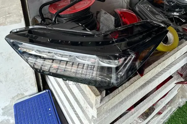 Acura MDX 2024-2026 Headlight /Headlamp · Photo 1