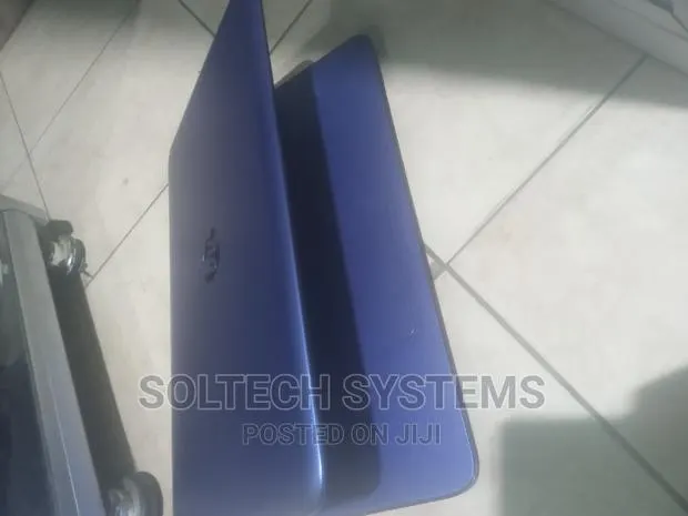 Laptop HP Pavilion 15 4GB Intel Core i5 HDD 500GB · Photo 1