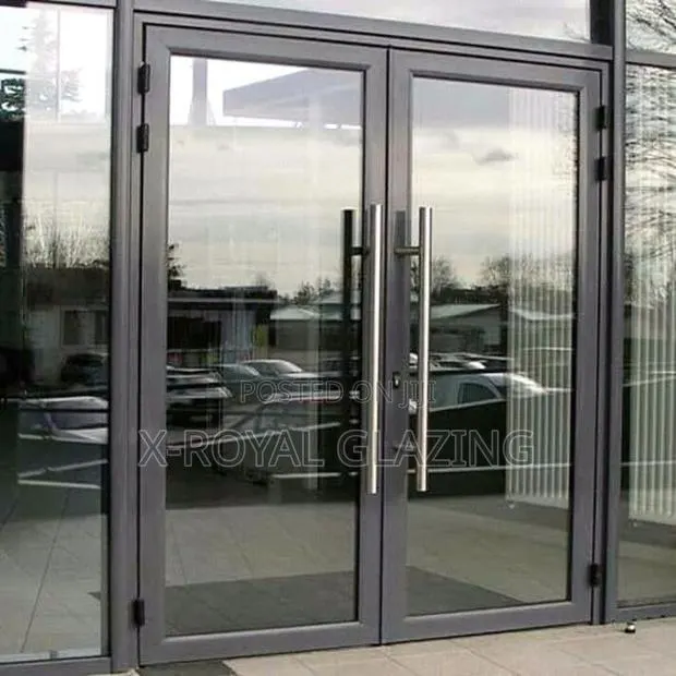 Double Hitch Door