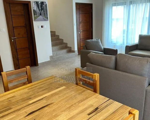 Furnished 4bdrm Townhouse / Terrace in SDA Area for rent · Photo 1