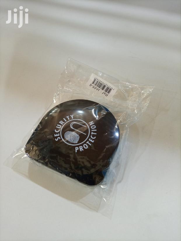 Security Thumb Pad · Photo 1