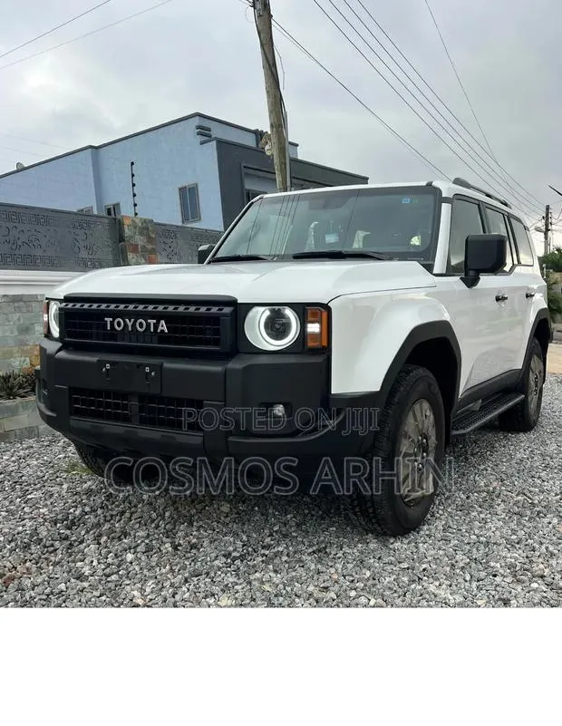 New Toyota Land Cruiser Prado 2026 White · Photo 1