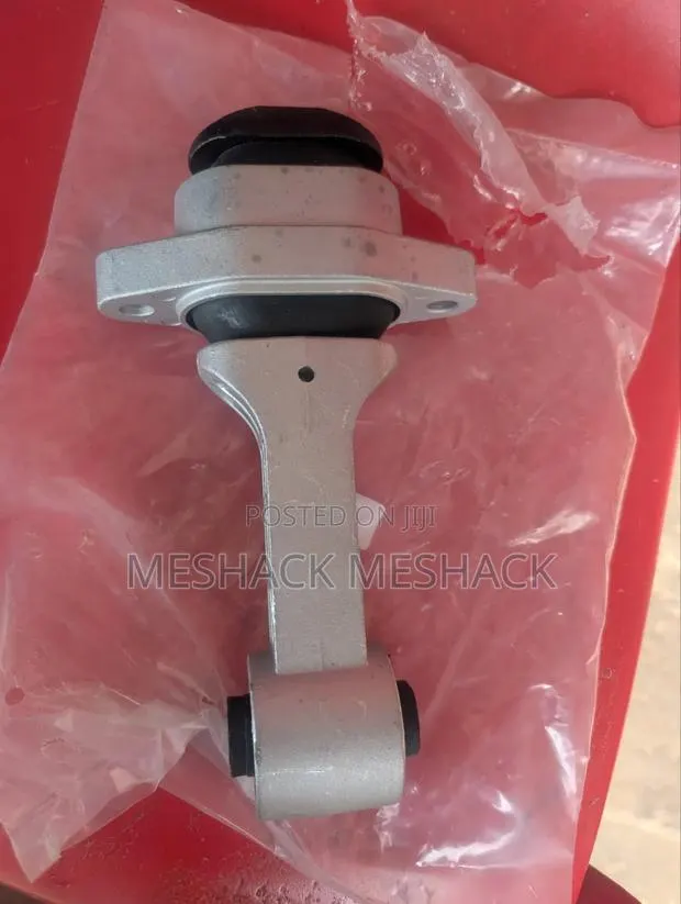 Hyundai Elantra Seat · Photo 1