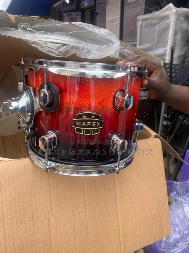 MAPEX 5 Set Drums · Photo 1