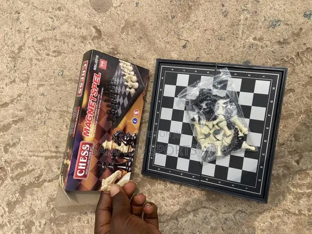 Original Chess Games Available at Cool Price · Photo 1