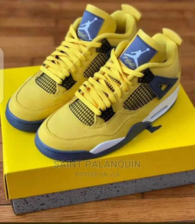 Nike Jordan 4 · Photo 1