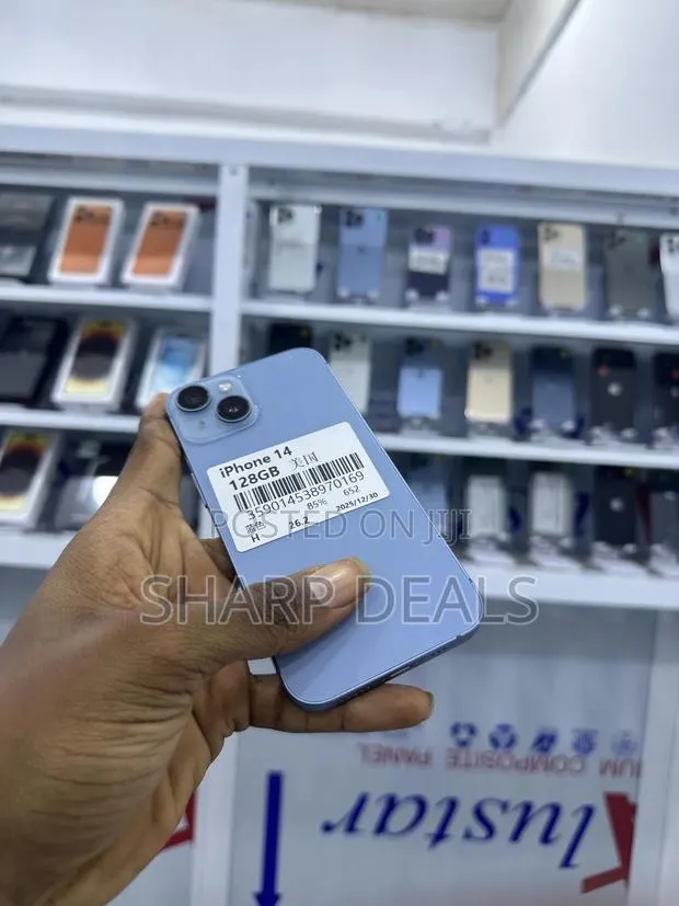 Apple iPhone 14 128 GB Blue · Photo 1