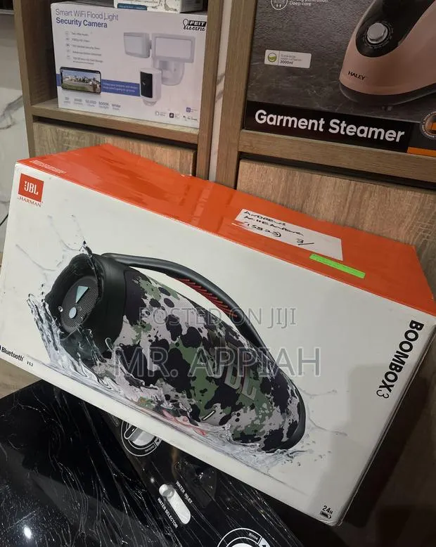 Lovely Design JBL Boombox 4 Waterproof Bluetooth Speaker · Photo 1