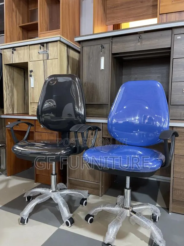 Fh-45 Professional Mid-Back Swivel Office Chair · Photo 1