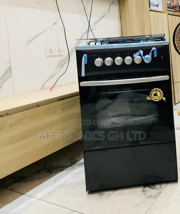 Choose Massive 50x50 (4 Gas Cooker) Volcano Black Cooker · Photo 1