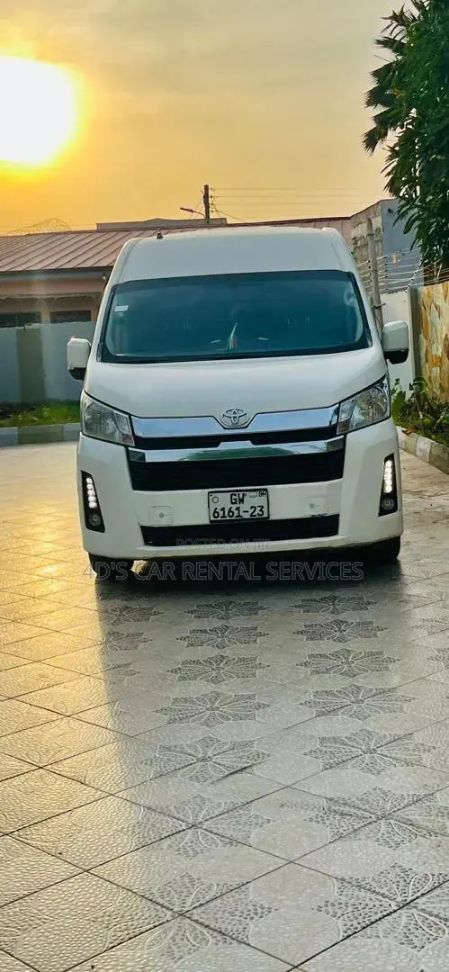 Car for Rent · Photo 1