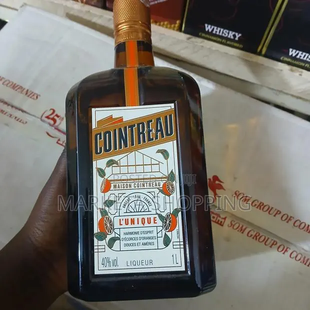 Cointreau Liqueur 1l · Photo 1