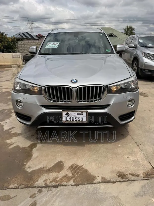 BMW X3 xDrive28i AWD 2016 Silver · Photo 1