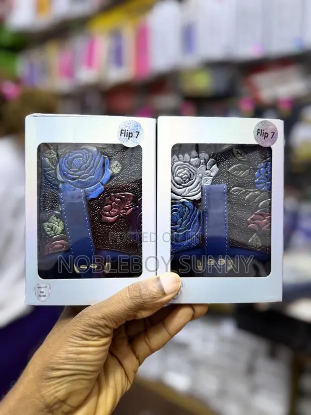 Phone Accessories · Photo 1