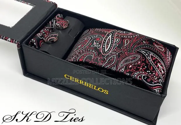 Suit Tie Cufflinks and Pocket Available · Photo 1