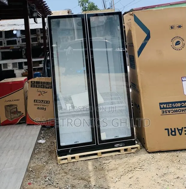 Check Out Display Pearl 690L 2 Doors Black Glass Fridge · Photo 1