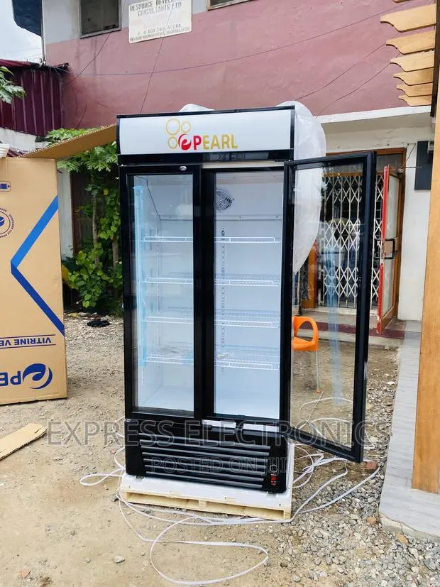 Grab Your Favorite PVC —622-2b Pearl Display Fridge · Photo 1