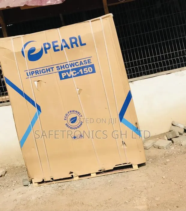 Check Out Pearl PVC-150 3 Doors Display Glass Fridge · Photo 1
