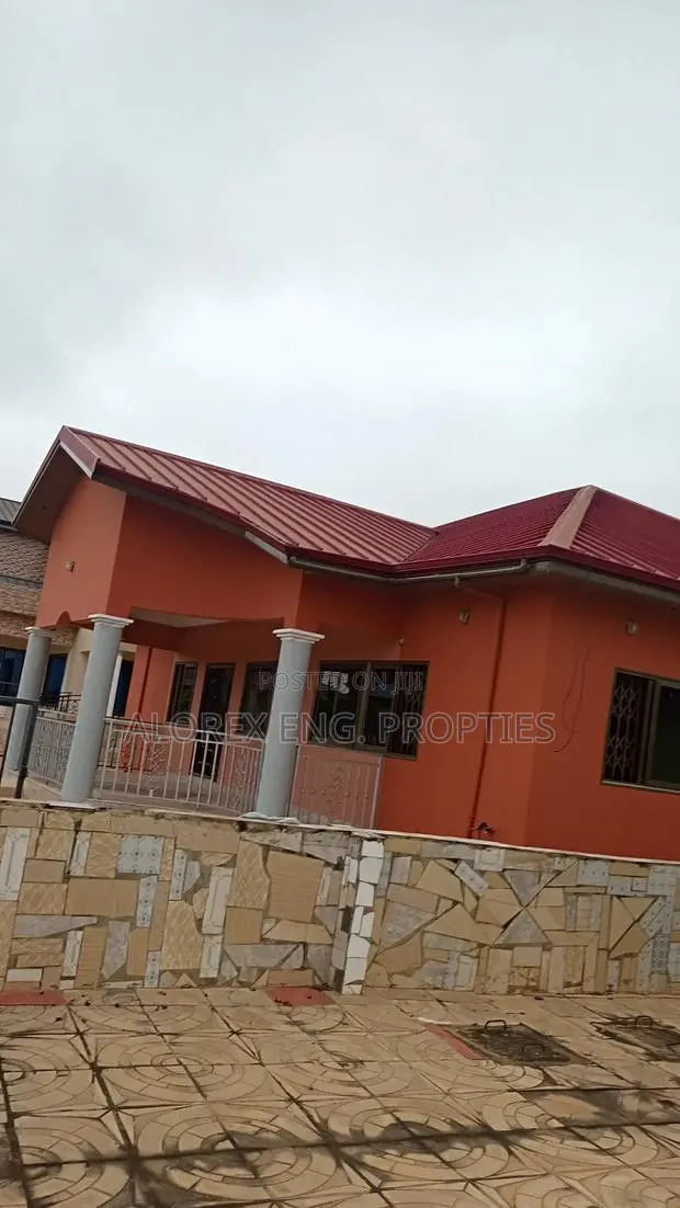 2bdrm House in Oyarifa for rent · Photo 1