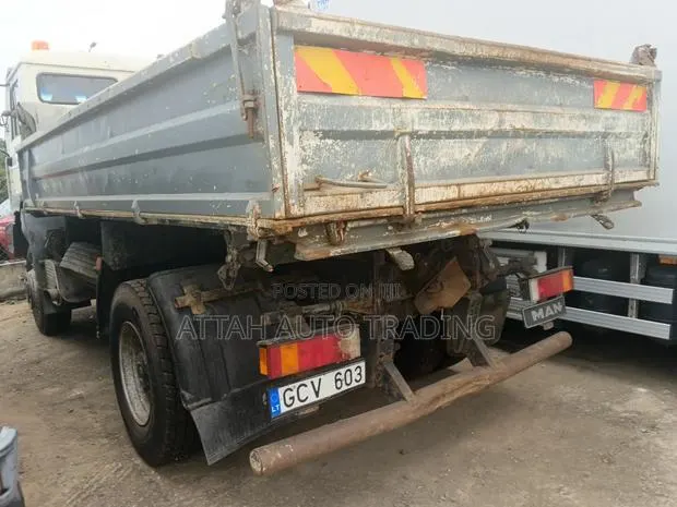 Man Deseil Single Axle 4/4 · Photo 1