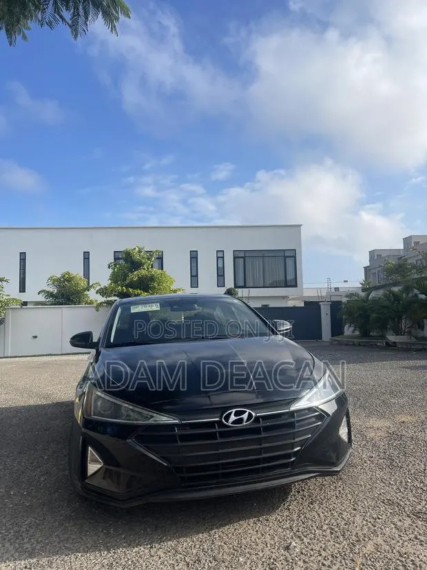 Hyundai Elantra Limited 2020 Black · Photo 1