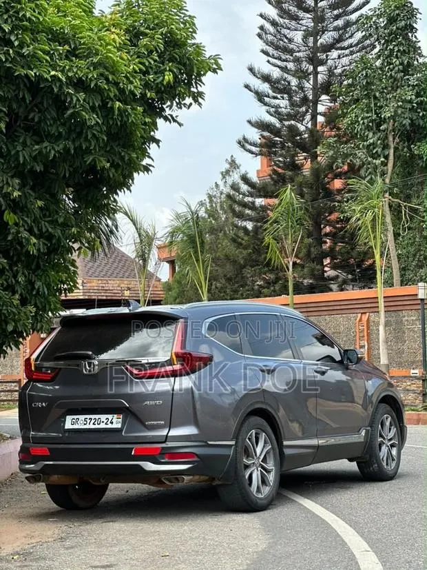 Honda CR-V Touring 2022 Gray · Photo 1