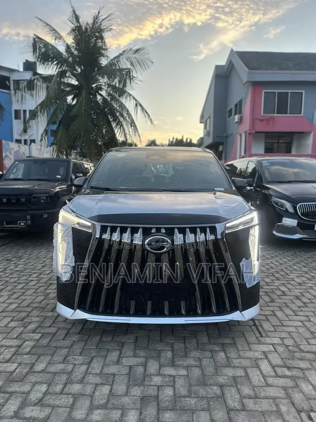 New GAC GM8 2025 Black
