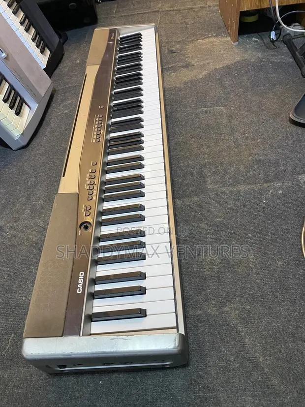 Casio Privia Px 100 Digital Piano · Photo 1